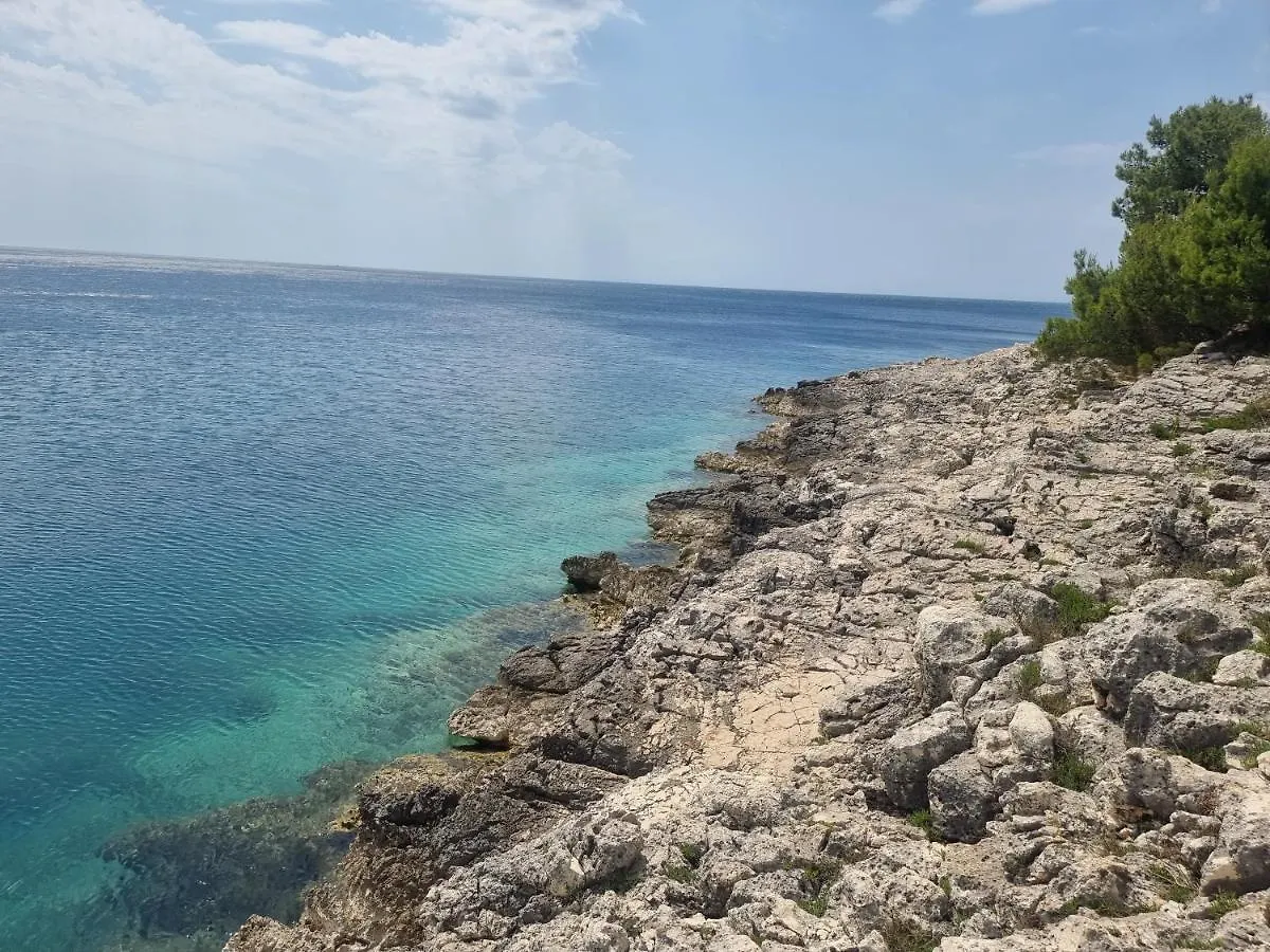 Holiday House - Cape Kamenjak Villa Premantura